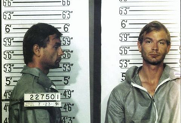 Jeffrey Dahmer – Kẻ sát nhân hàng loạt lĩnh án 957 năm tù ở Mỹ