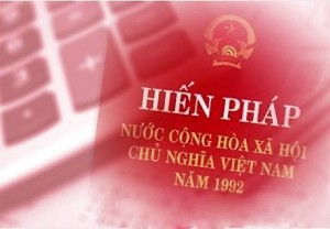 Luật sư được nói và bị cáo được trình bày theo hiến định nguyên tắc tranh tụng