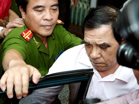 Vụ án Huỳnh Ngọc Sĩ có thể phải sang Nhật thu thập chứng cứ