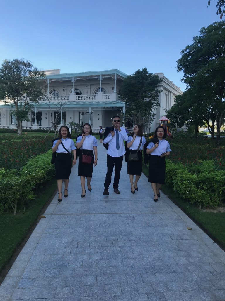 Điều 217 Bộ luật Hình sự quy định về tội vi phạm quy định về cạnh tranh