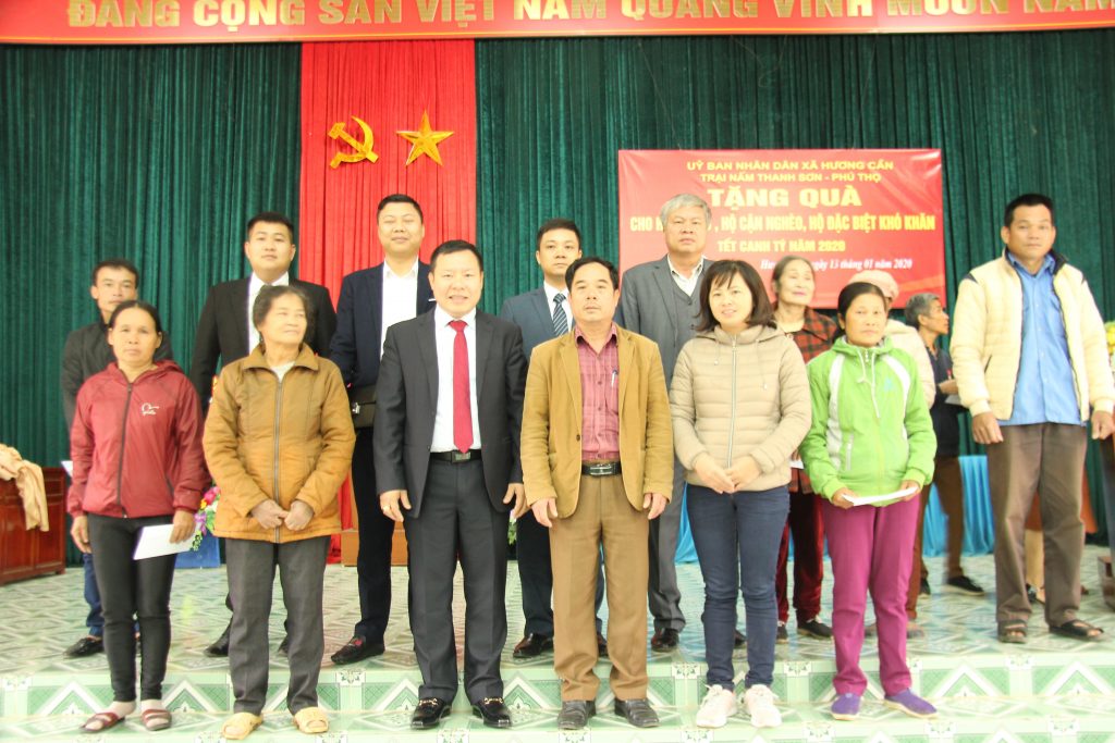 Công ty luật Dragon 10 năm một chặng đường, “Chia sẻ Tết yêu thương với người nghèo” Công ty luật Dragon 10 năm một chặng đường, “Chia sẻ Tết yêu thương với người nghèo”