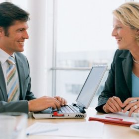 Luật sư tư vấn về Luật thương mại
