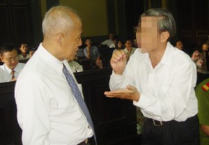 Tiếp cận công lý: Luật sư bị “làm khó” trong giai đoạn điều tra