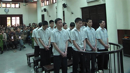 Luật sư nổi tiếng tiếp tục kiến nghị về phiên tòa xét xử “bí mật”