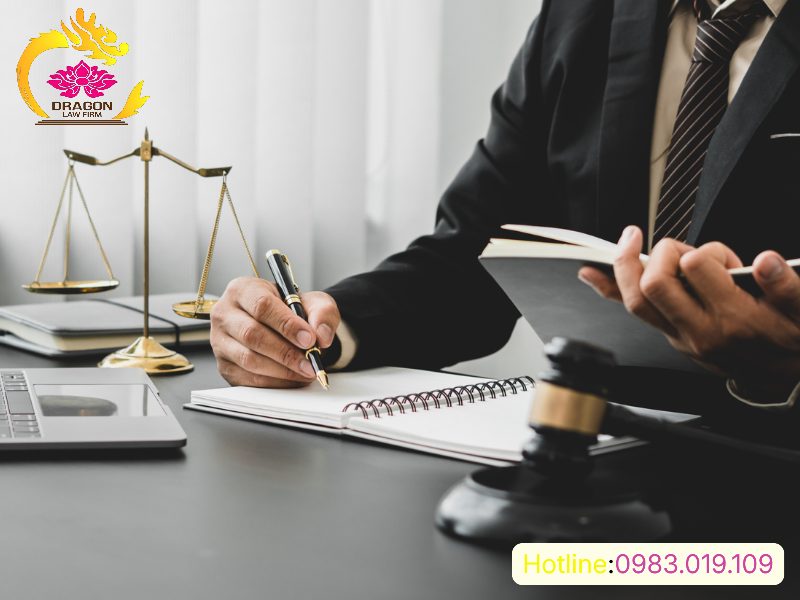 Chi phí thuê luật sư bào chữa hình sự bao nhiêu?