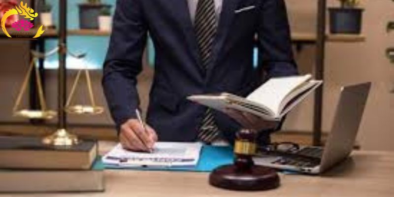 Chi phí thuê luật sư tranh tụng gồm những gì? Các yếu tố khách hàng cần biết trước khi thuê Chi phí thuê luật sư tranh tụng
