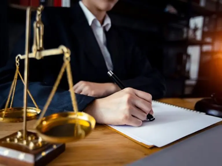 Công an xã khởi tố điều tra: Quyền hạn cần biết
